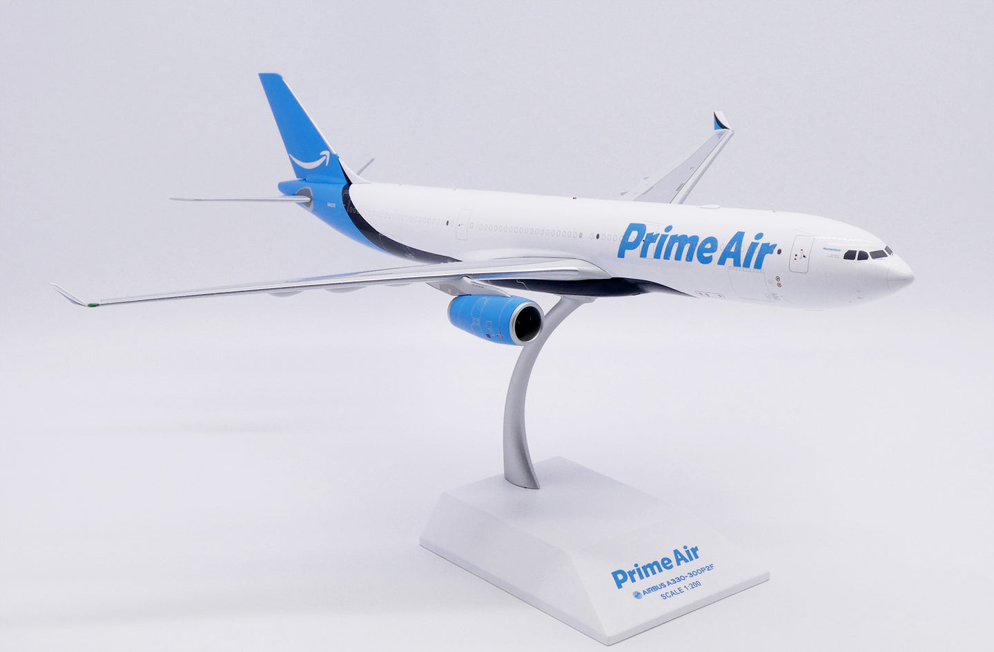 JC WINGS A330-300(P2F) AMAZON PRIME AIR REG: N4621K WITH STAND