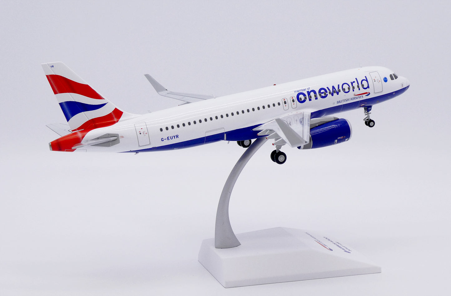 JC WINGS A320 BRITISH AIRWAYS "ONEWORLD" REG: G-EUYR