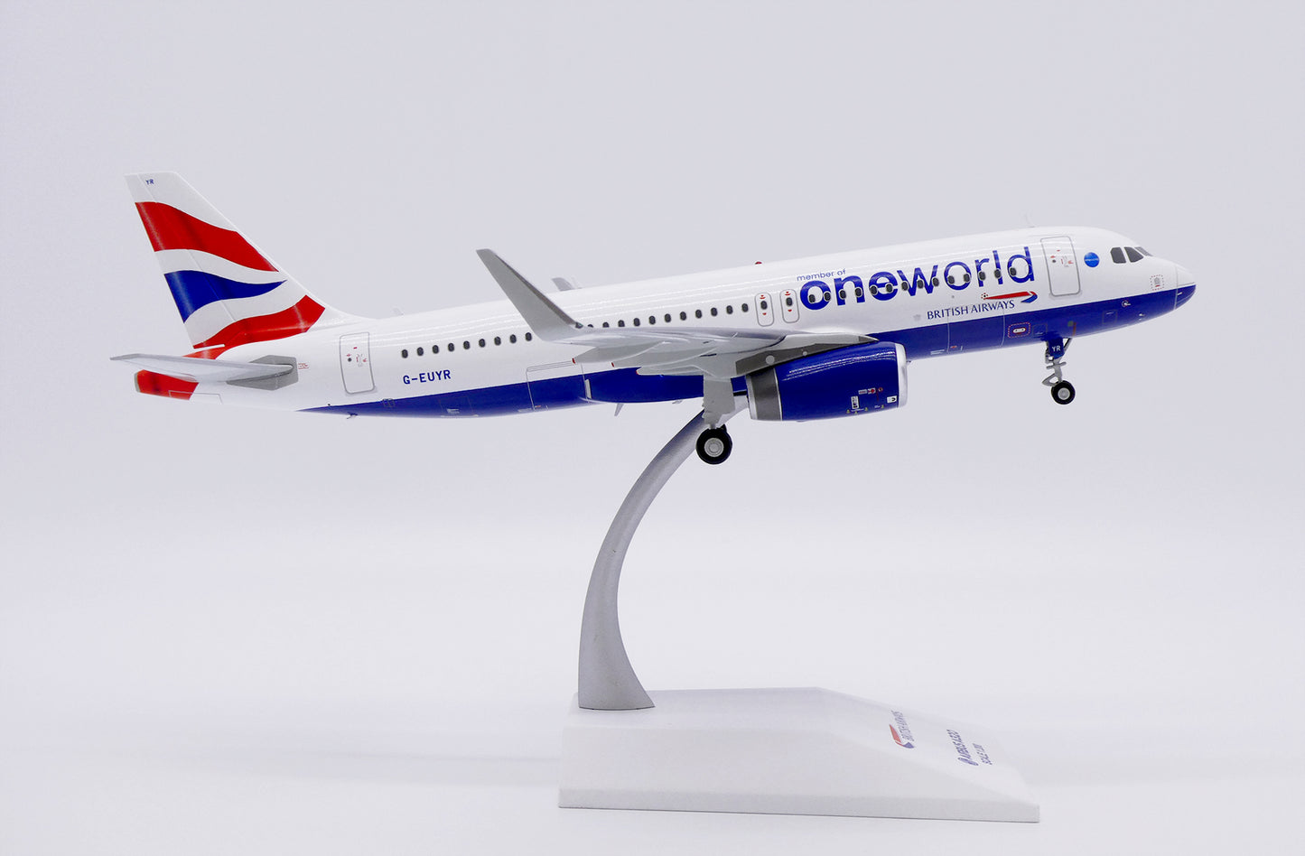 JC WINGS A320 BRITISH AIRWAYS "ONEWORLD" REG: G-EUYR