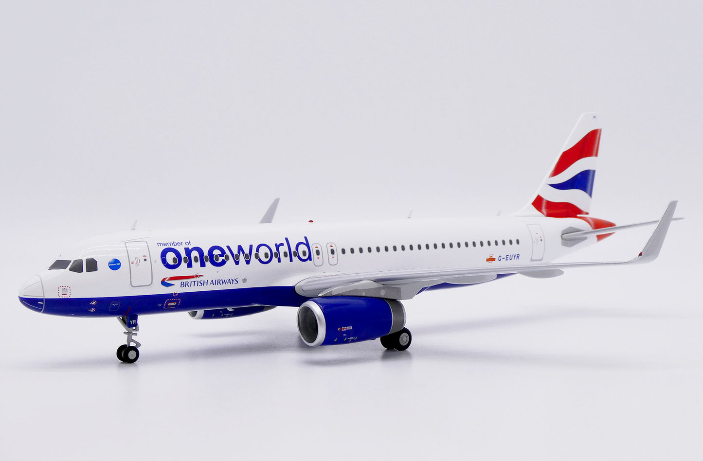 JC WINGS A320 BRITISH AIRWAYS "ONEWORLD" REG: G-EUYR