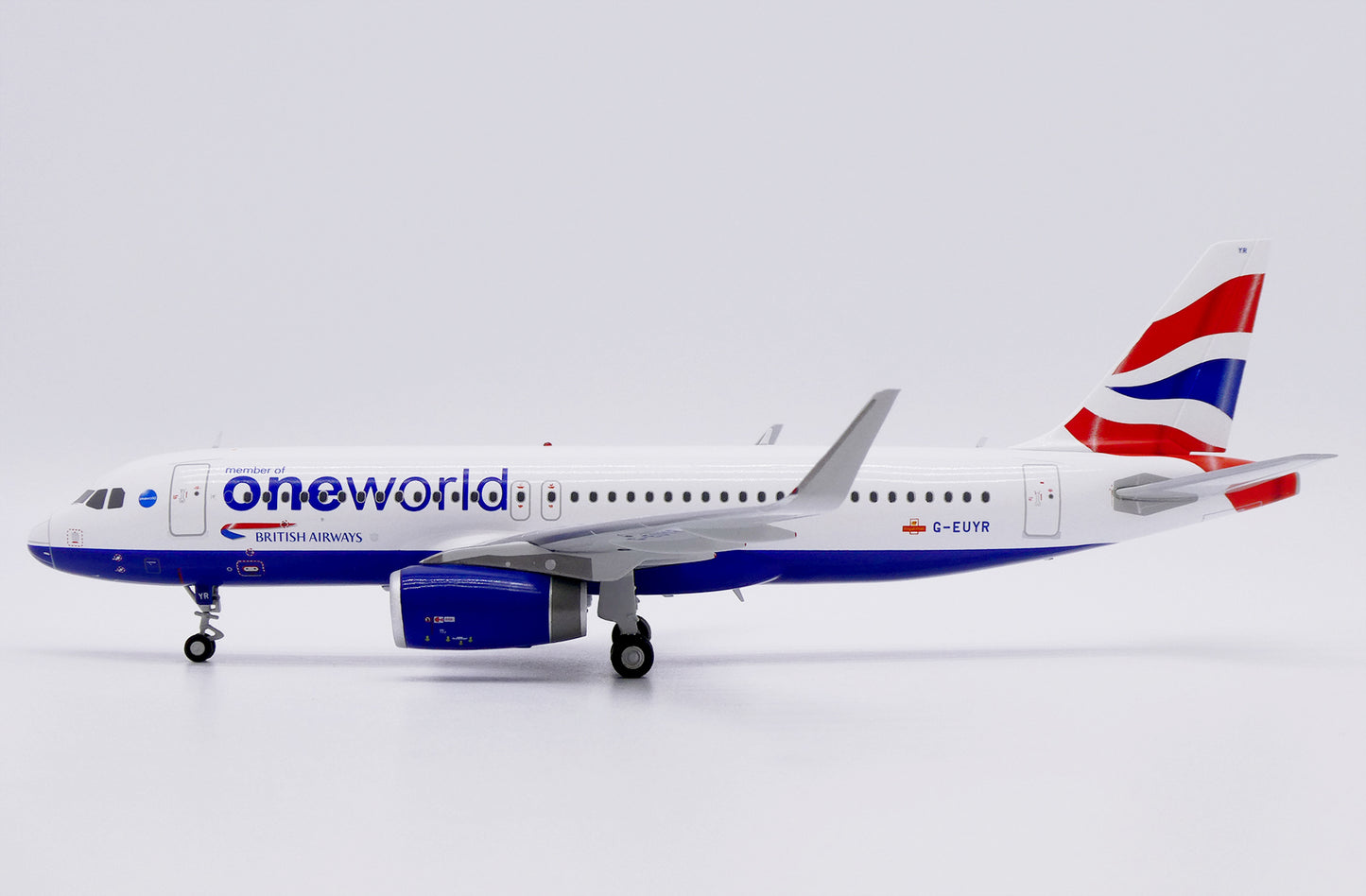 JC WINGS A320 BRITISH AIRWAYS "ONEWORLD" REG: G-EUYR