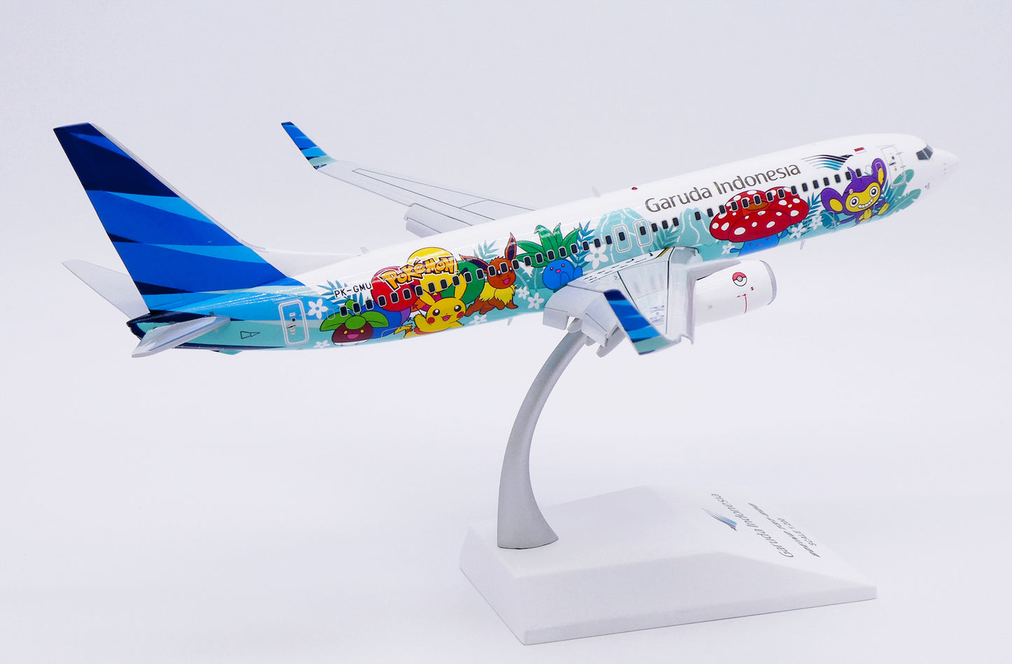 JC WINGS B737-800 GARUDA INDONESIA "POKEMON" (FLAPS DOWN) REG: PK-GMU