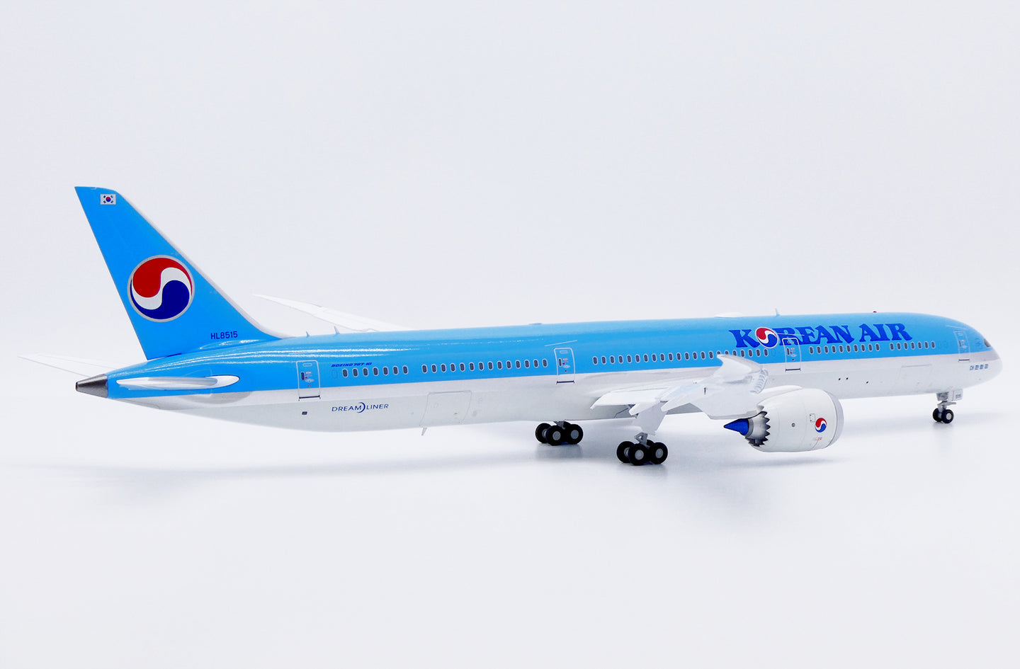 JC WINGS B787-10 DREAMLINER KOREAN AIR (FLAPS DOWN) REG: HL8515