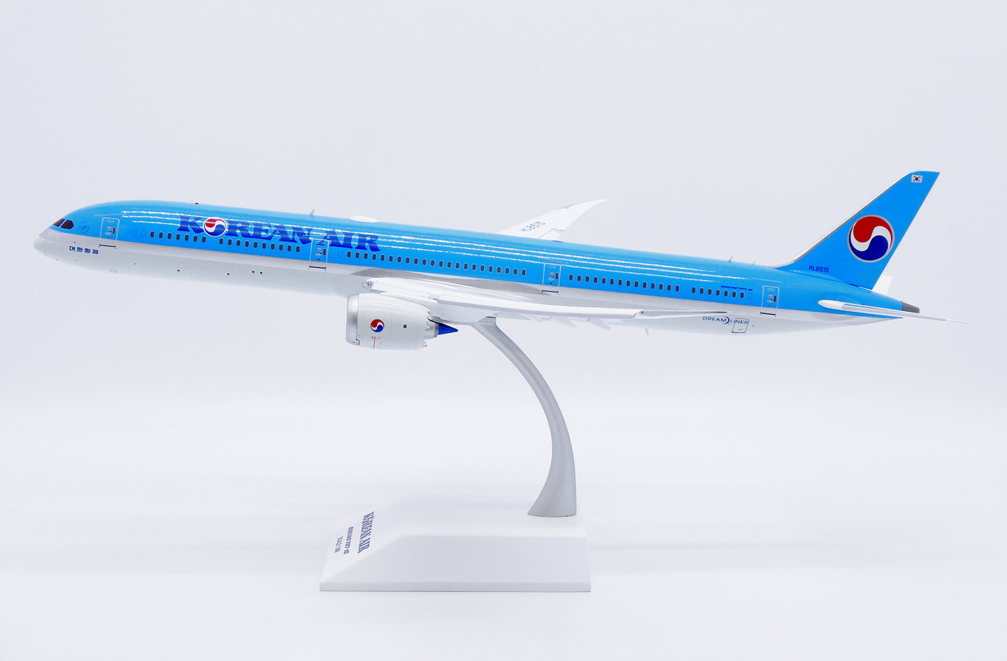 JC WINGS B787-10 DREAMLINER KOREAN AIR (FLAPS DOWN) REG: HL8515