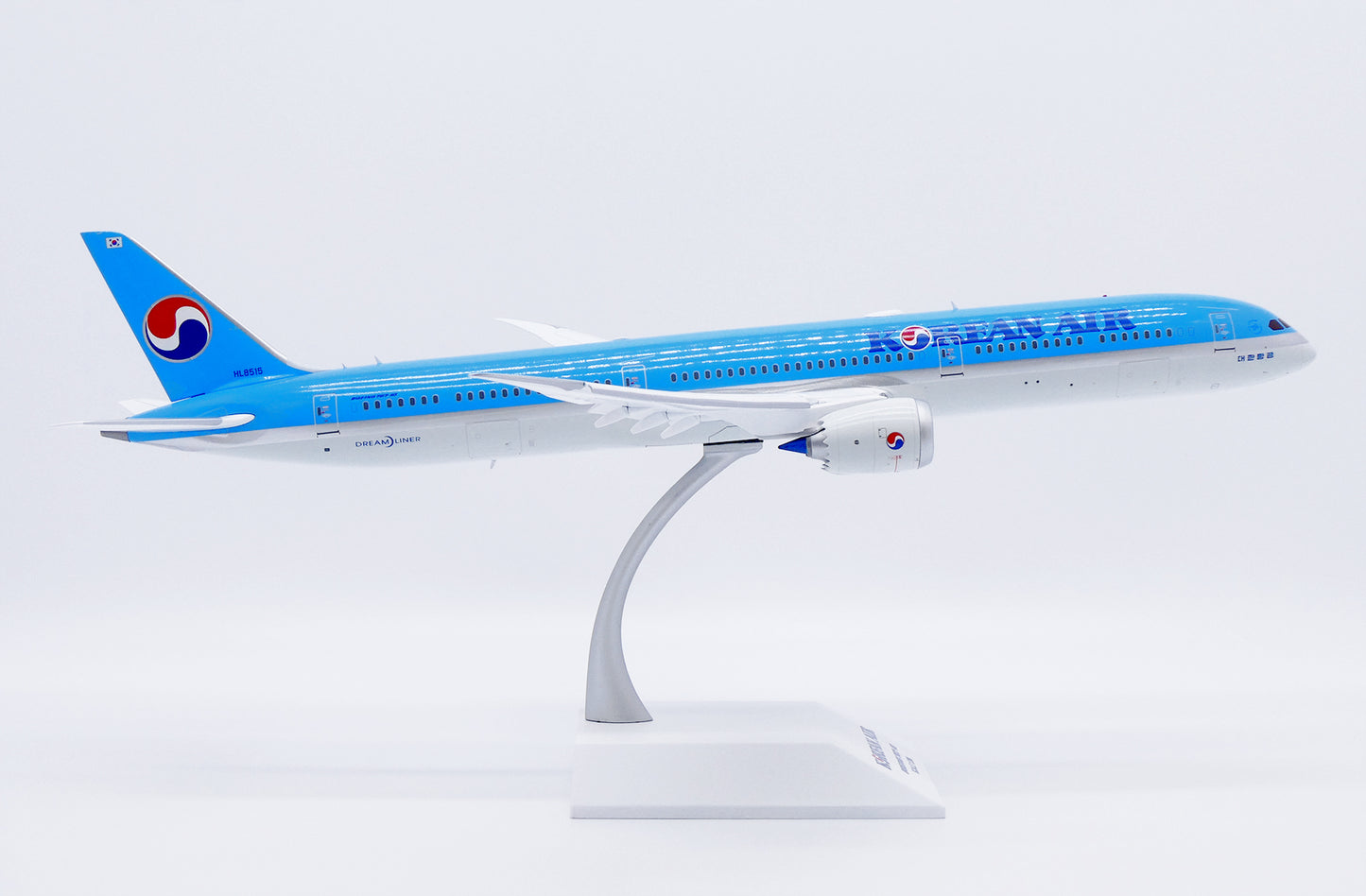 JC WINGS B787-10 DREAMLINER KOREAN AIR (FLAPS DOWN) REG: HL8515