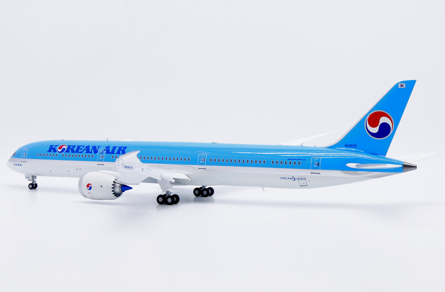 JC WINGS B787-10 DREAMLINER KOREAN AIR (FLAPS DOWN) REG: HL8515