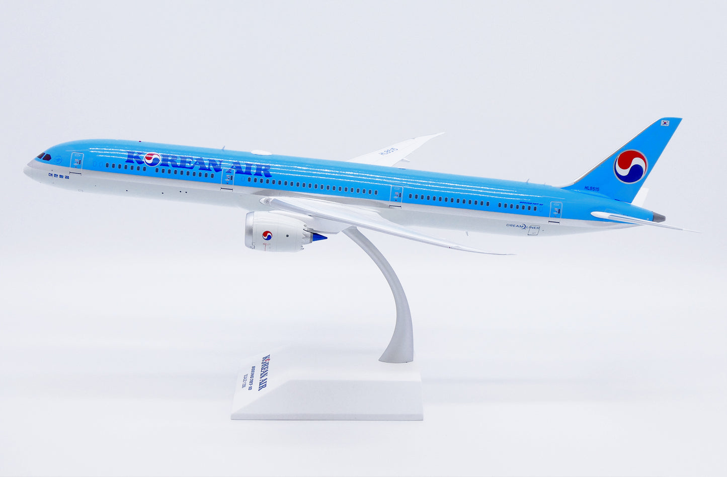 JC WINGS B787-10 DREAMLINER KOREAN AIR REG: HL8515