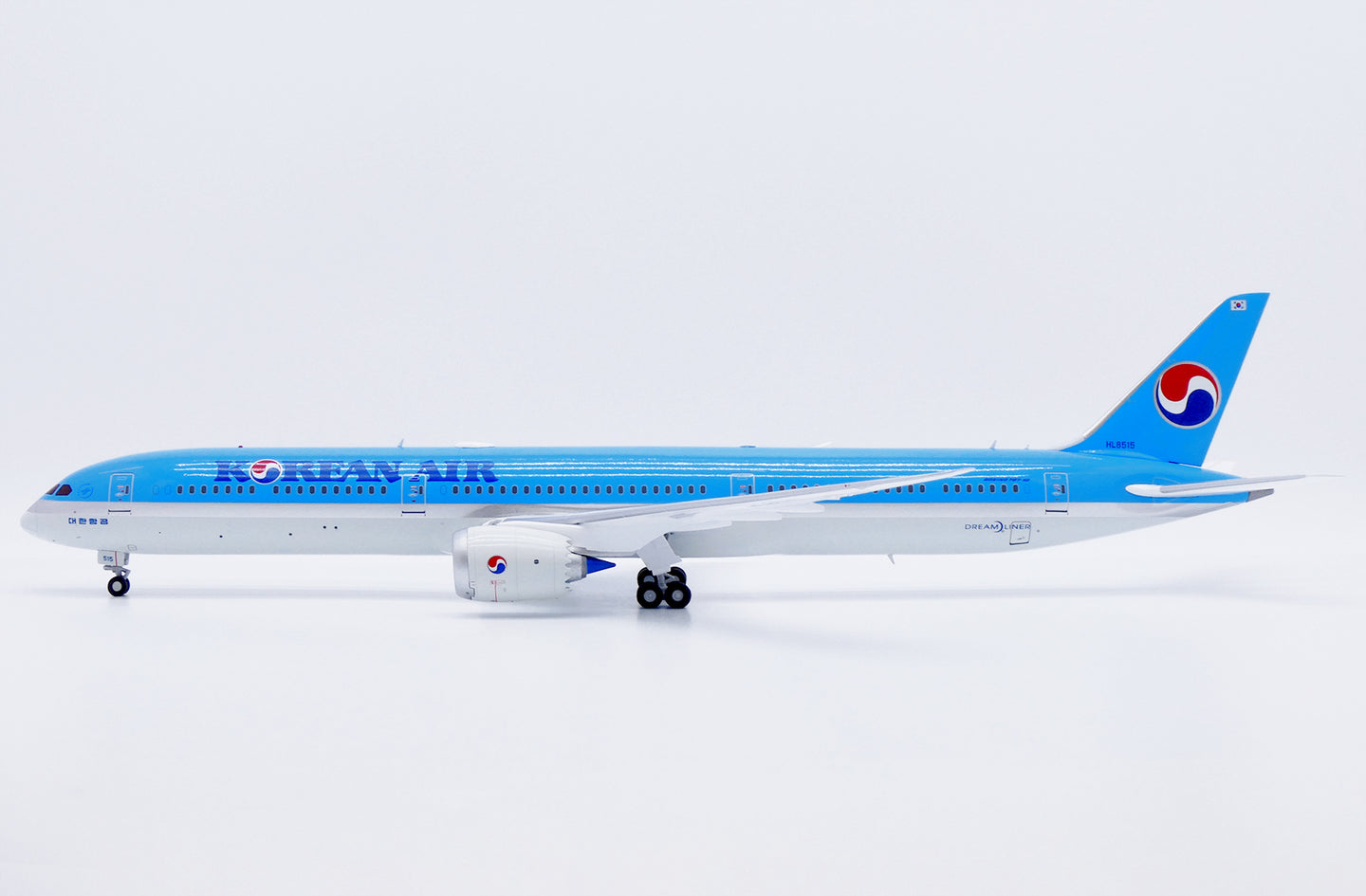 JC WINGS B787-10 DREAMLINER KOREAN AIR REG: HL8515