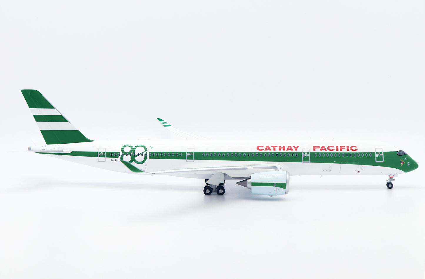 JC WINGS A350-900XWB CATHAY PACIFIC "80TH ANNIVERSARY" REG: B-LRJ