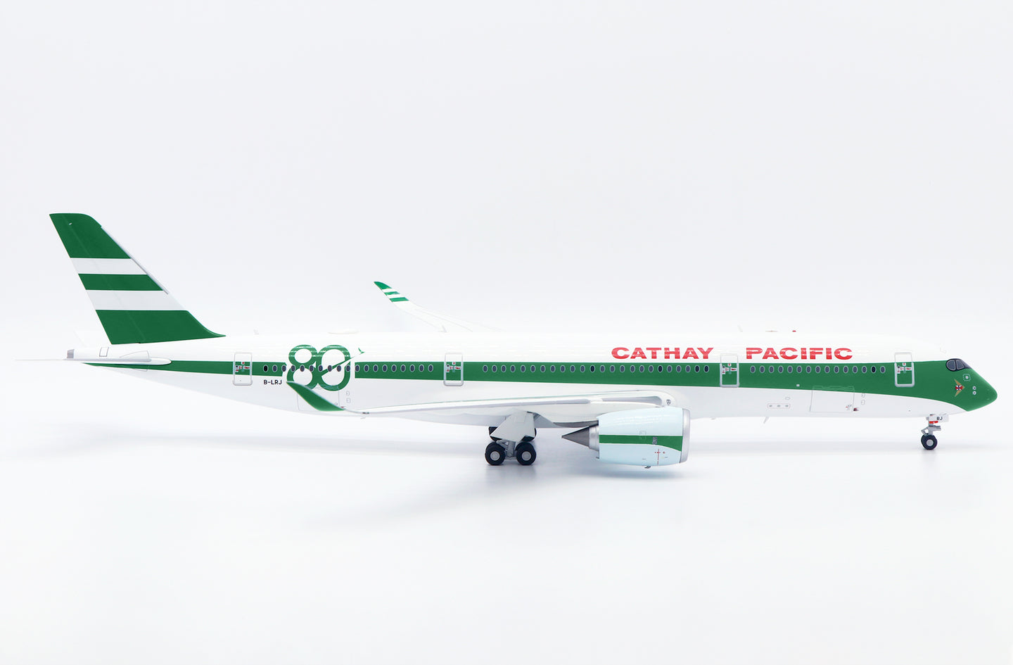 JC WINGS A350-900XWB CATHAY PACIFIC "80TH ANNIVERSARY" REG: B-LRJ