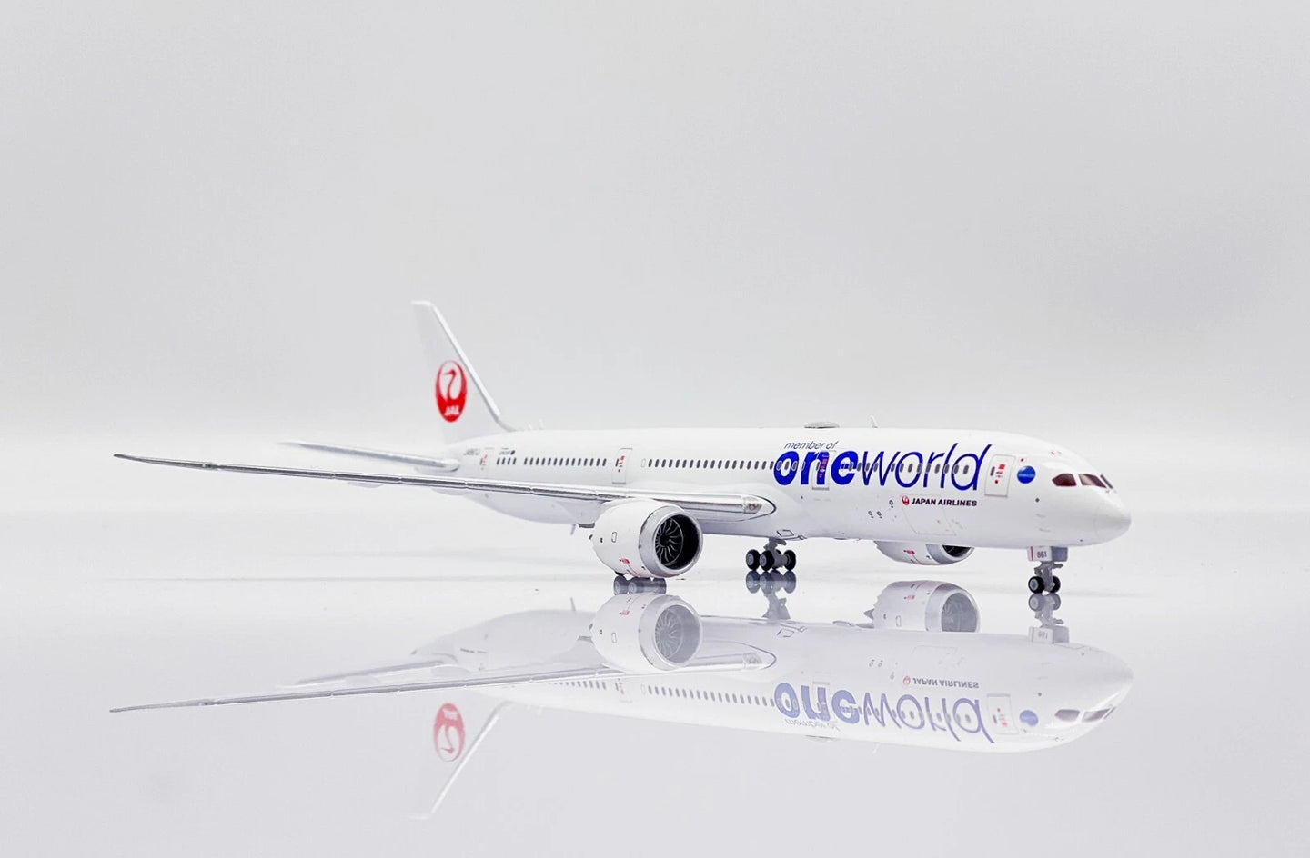 JCWINGS B787-9 JAPAN AIRLINES ONEWORLD REG: JA861J
