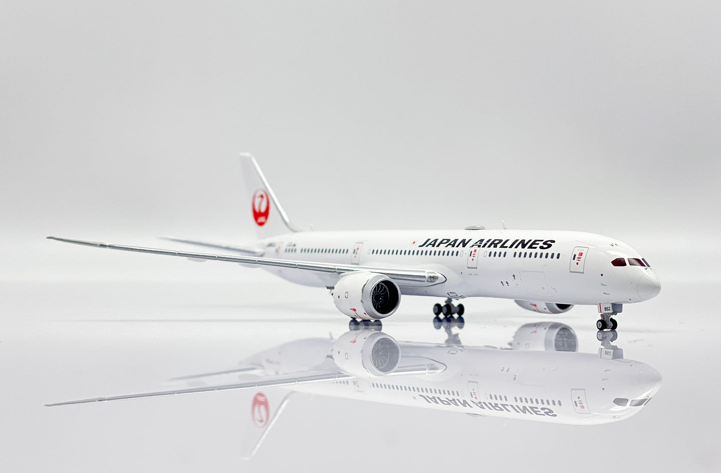 JC WINGS B787-9 DREAMLINER JAPAN AIRLINES REG: JA862J