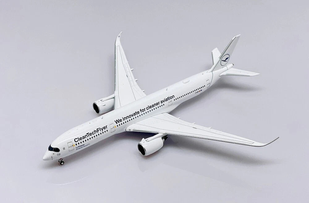 JC WINGS A350-900XWB LUFTHANSA "CLEANTECHFLYER" REG: D-AIVD