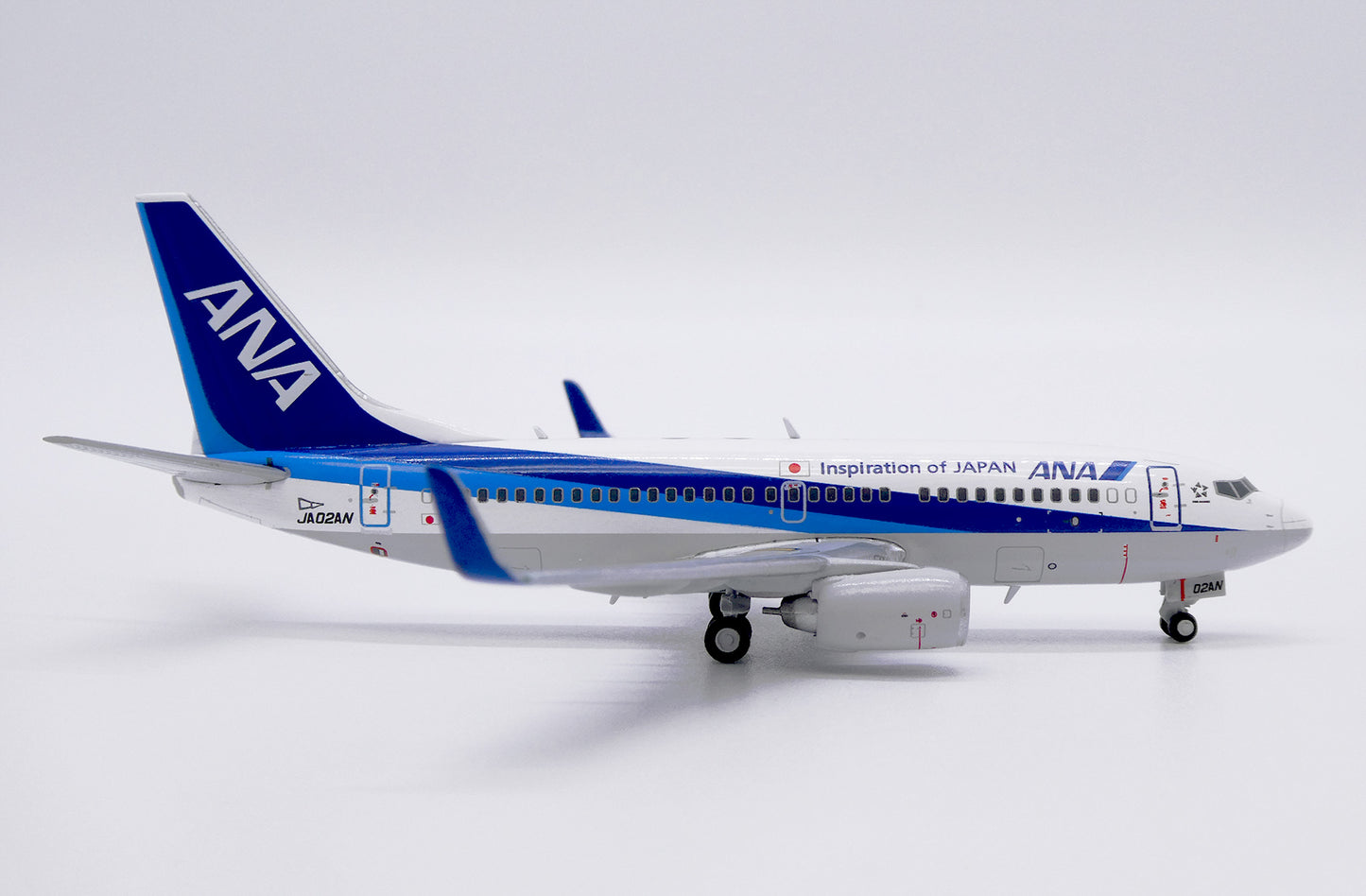 JC WINGS B737-700 ALL NIPPON AIRWAYS PLUS LIMITED EDITION AVIATION TAG REG: JA02AN