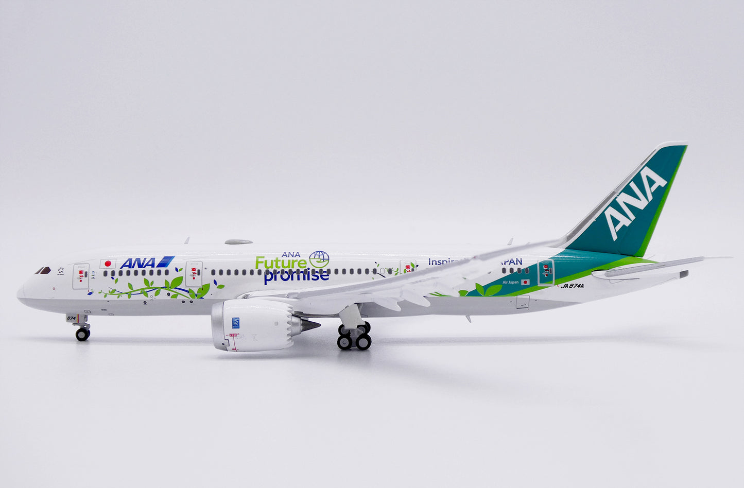 JC WINGS B787-8 DREAMLINER ALL NIPPON AIRWAYS ANA FUTURE PROMISE FLAP DOWN REG: JA874A