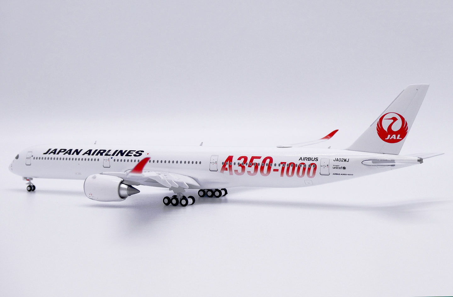 JC WINGS A350-1000XWB JAPAN AIRLINES "A350-1000" (FLAPS DOWN) REG: JA02WJ