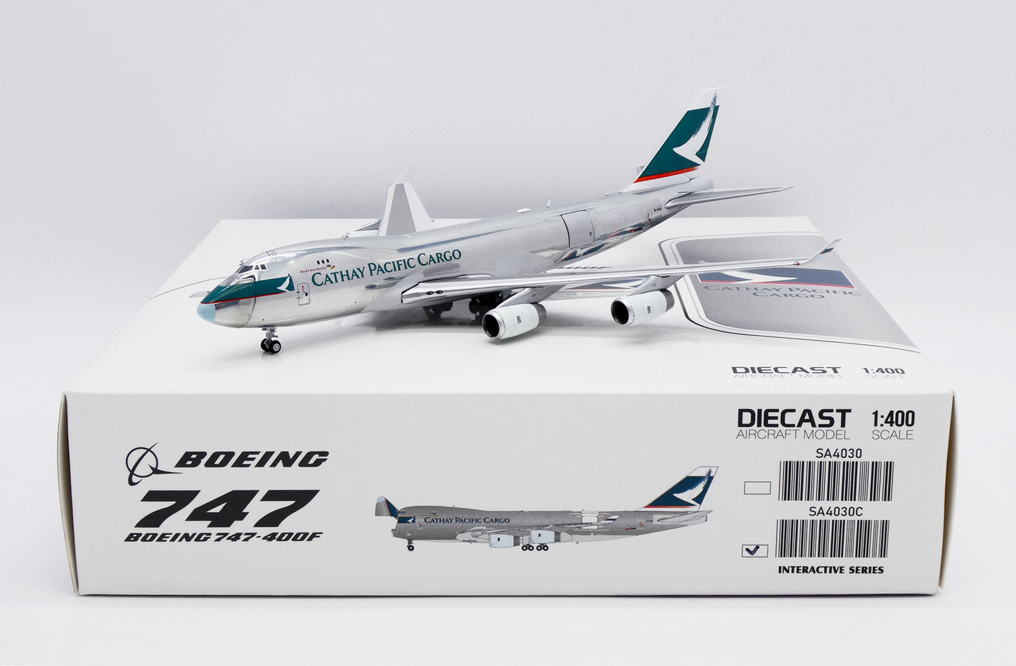 JC WINGS B747-400F CATHAY PACIFIC CARGO "SILVER BULLET LIVERY" (INTERACTIVE SERIES) REG: B-HUO
