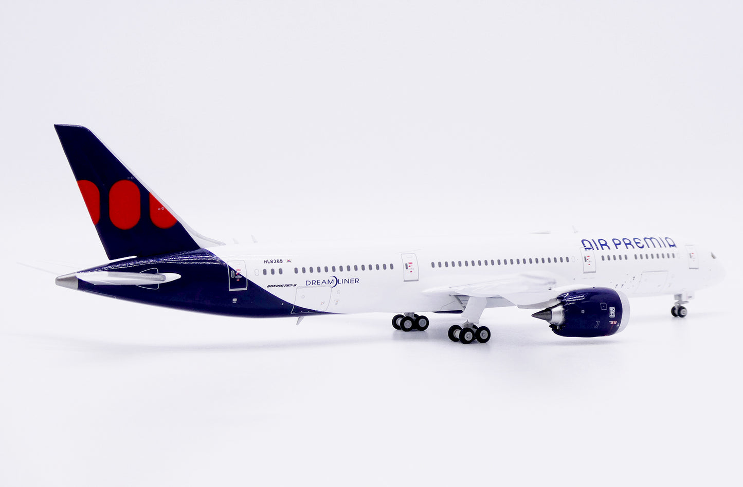 JC WINGS SA4089 1/400 B787-9 DREAMLINER AIR PREMIA REG: HL8389