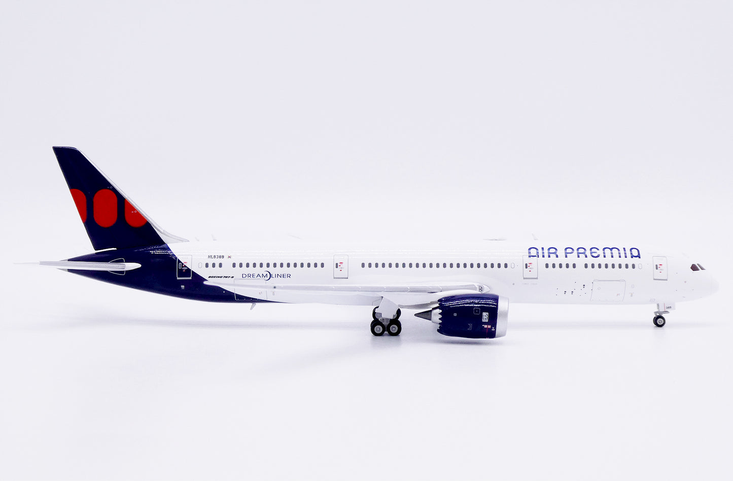 JC WINGS SA4089 1/400 B787-9 DREAMLINER AIR PREMIA REG: HL8389