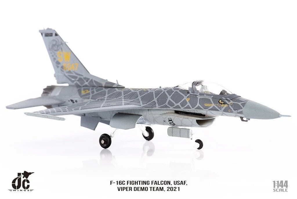 JCWINGS F-16C FIGHTING FALCON USAF VIPER DEMO TEAM 2021