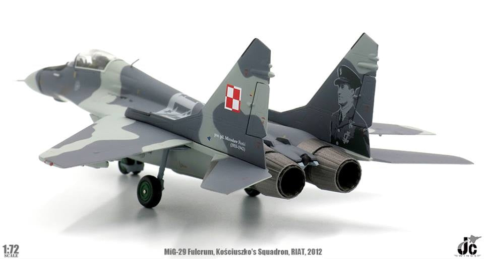 JC WINGS MIG-29 FULCRUM-A POLISH AIR FORCE KOSCIUSZKO'S SQN RED 111 ENGLAND 2012