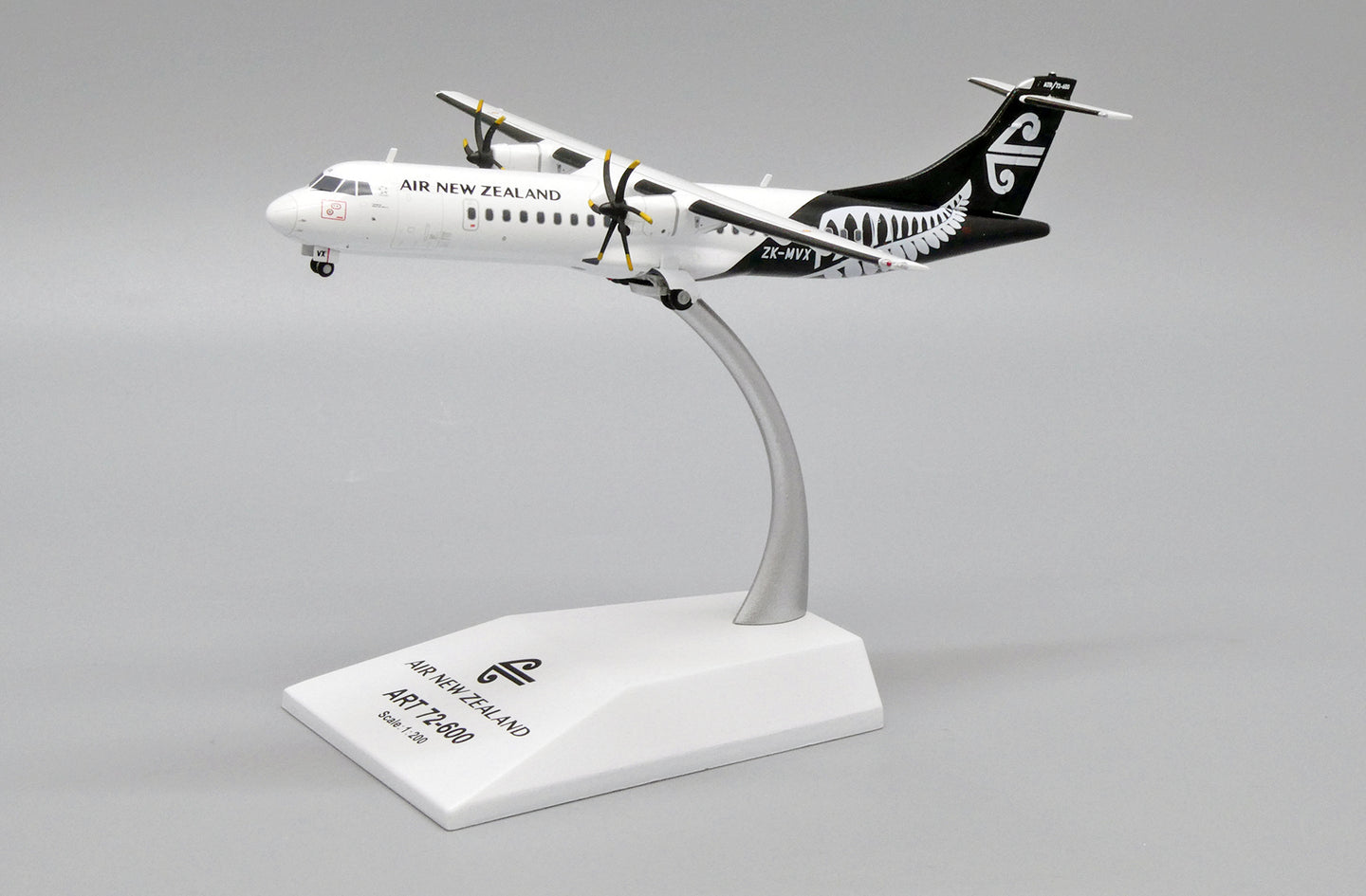 JC WINGS ATR72-600 AIR NEW ZEALAND REG: ZK-MVX