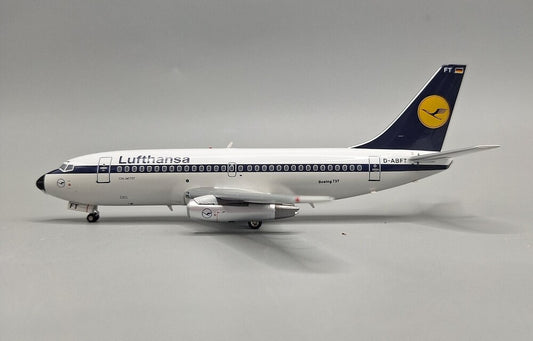 JFOX B737-200 LUFTHANSA REG: D-ABFT