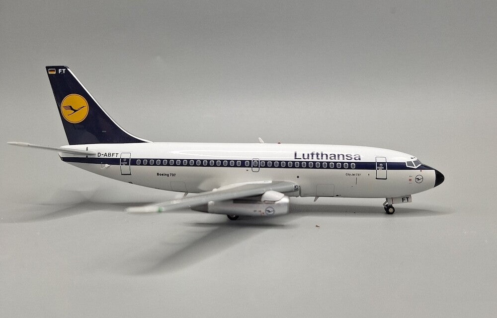 JFOX B737-200 LUFTHANSA REG: D-ABFT