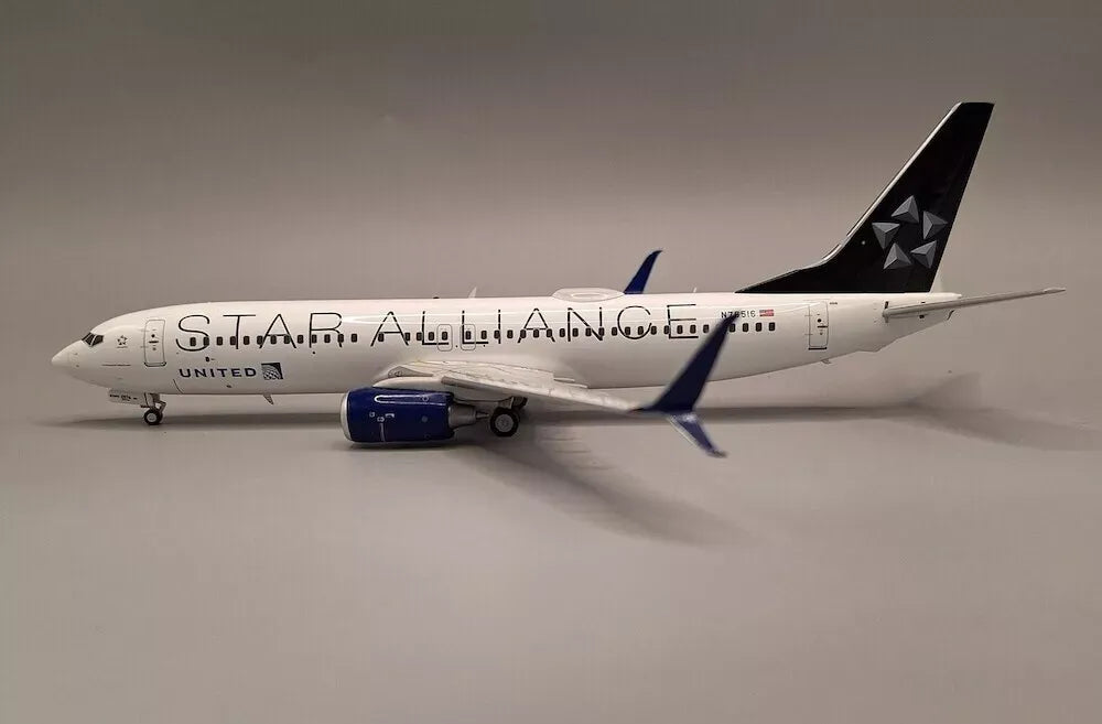 JFOX MODELS B737-824 (WL) STAR ALLIANCE UNITED AIRLINES REG: N76516