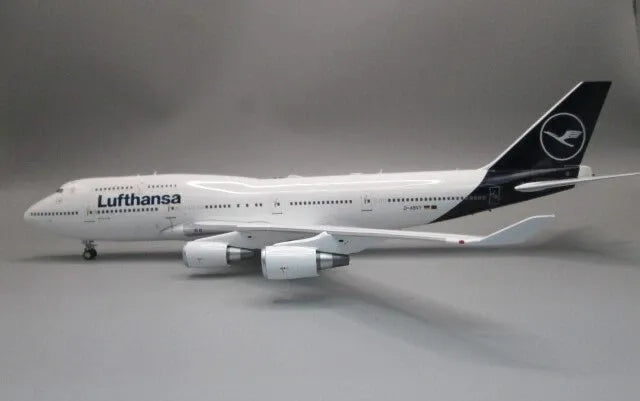JFOX B747-430 LUFTHANSA REG: D-ABVY