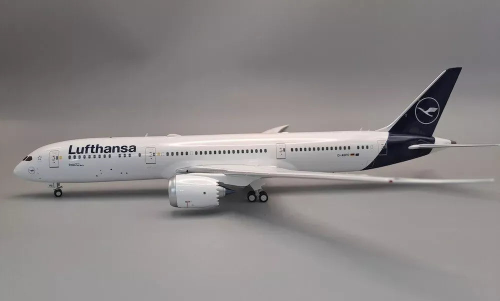 JFOX B787-9 LUFTHANSA "FRANKFURT AM MAIN" REG: D-ABPD