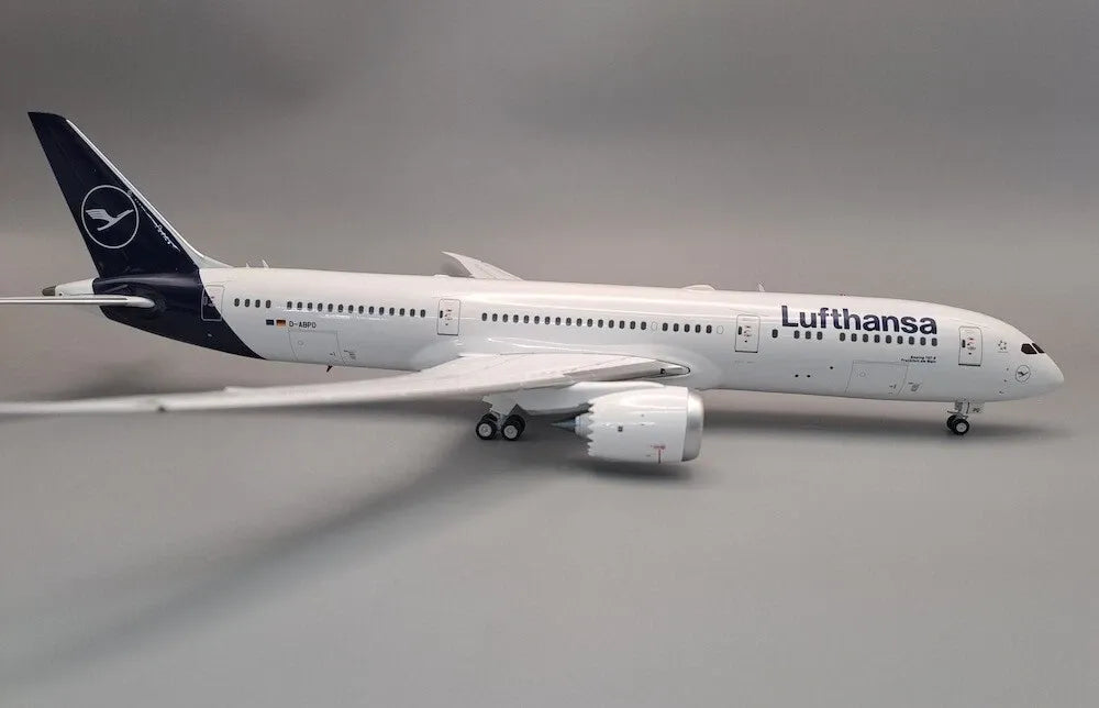 JFOX B787-9 LUFTHANSA "FRANKFURT AM MAIN" REG: D-ABPD