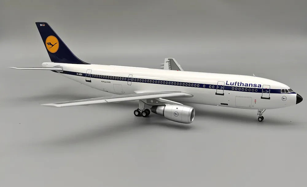 JFOX MODEL A300B4-2C LUFTHANSA REG: D-AIBA