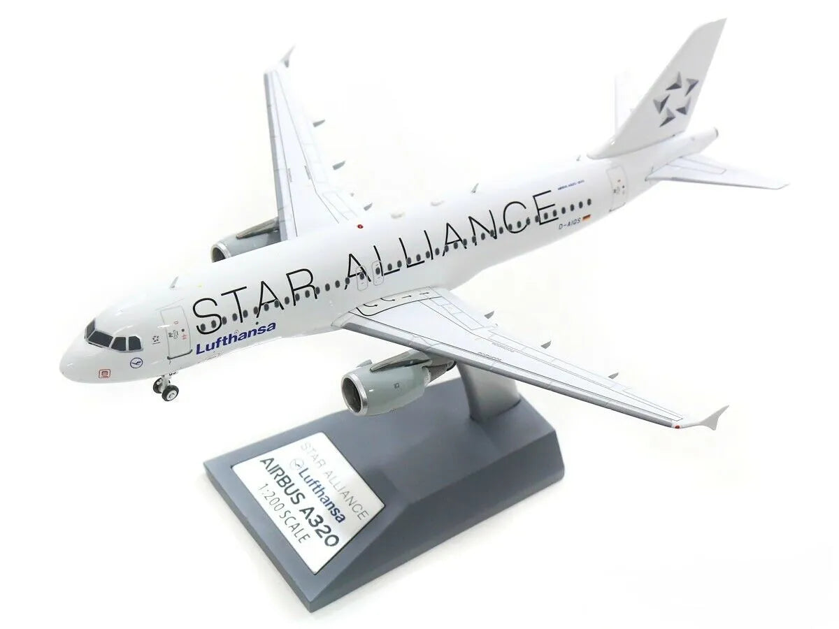 JFOX A320-211 LUFTHANSA "STAR ALLIANCE" REG: D-AIQS