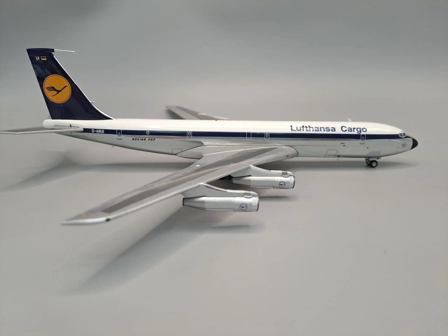 JFOX B707-330C LUFTHANSA CARGO REG: D-ABUI