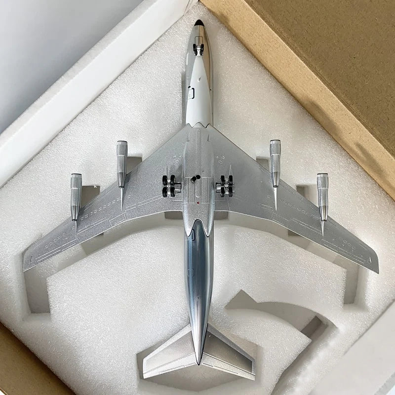 JFOX MODELS B707-330C LUFTHANSA CARGO REG: D-ABUO