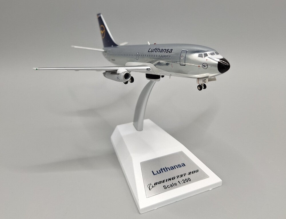 JFOX B737-230/ADV LUFTHANSA REG: D-ABHC