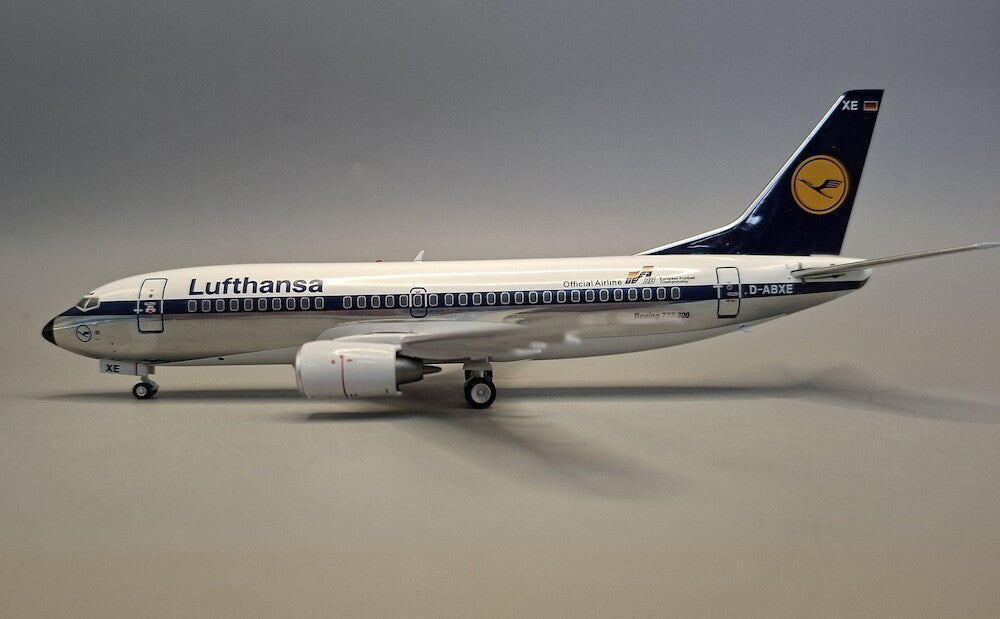JFOX B737-300 LUFTHANSA EXPRESS "UEFA 88" REG: D-ABXE