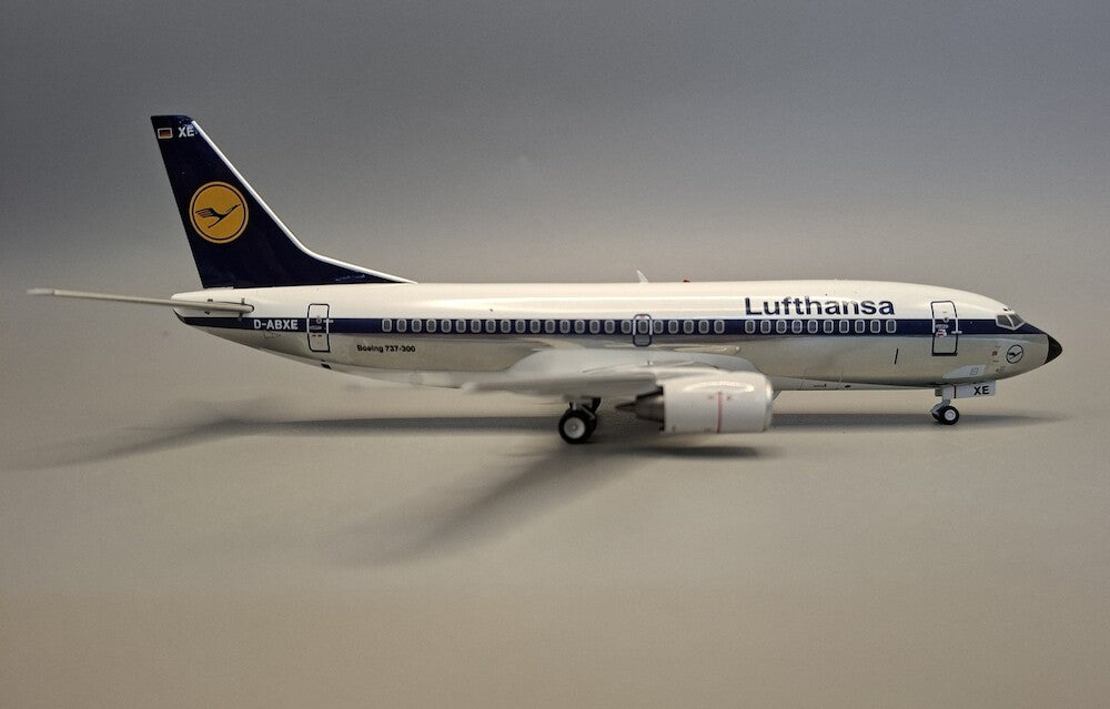 JFOX B737-300 LUFTHANSA EXPRESS "UEFA 88" REG: D-ABXE