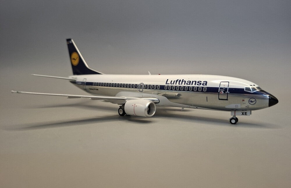 JFOX B737-300 LUFTHANSA EXPRESS "UEFA 88" REG: D-ABXE