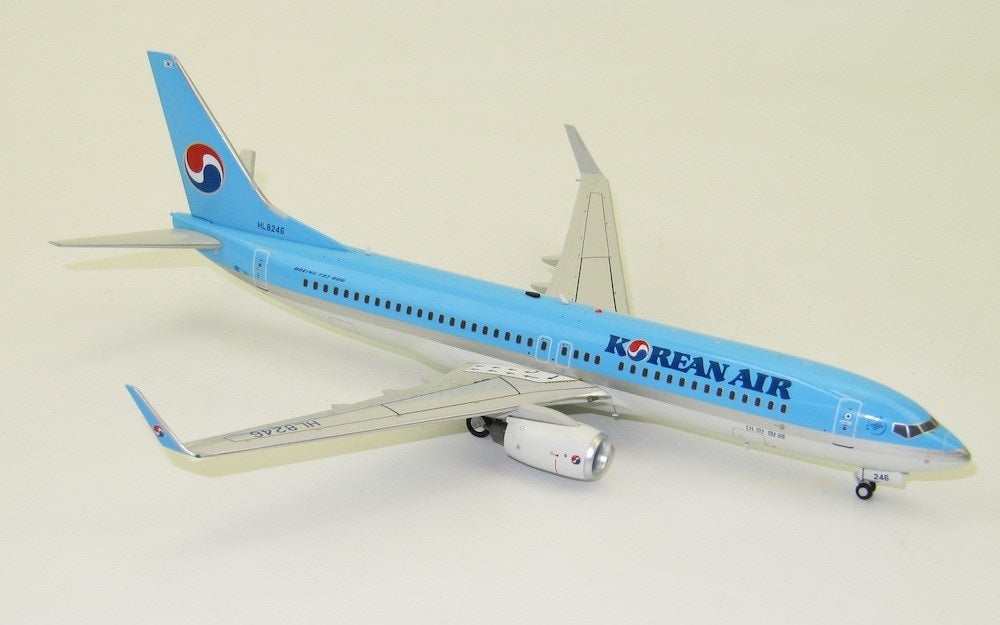 JFOX B737-8LH KOREAN AIR REG: REG: HL8246