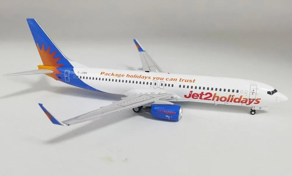 JFOX BOEING 737-8MG JET2 HOLIDAY REG: G-JZBS