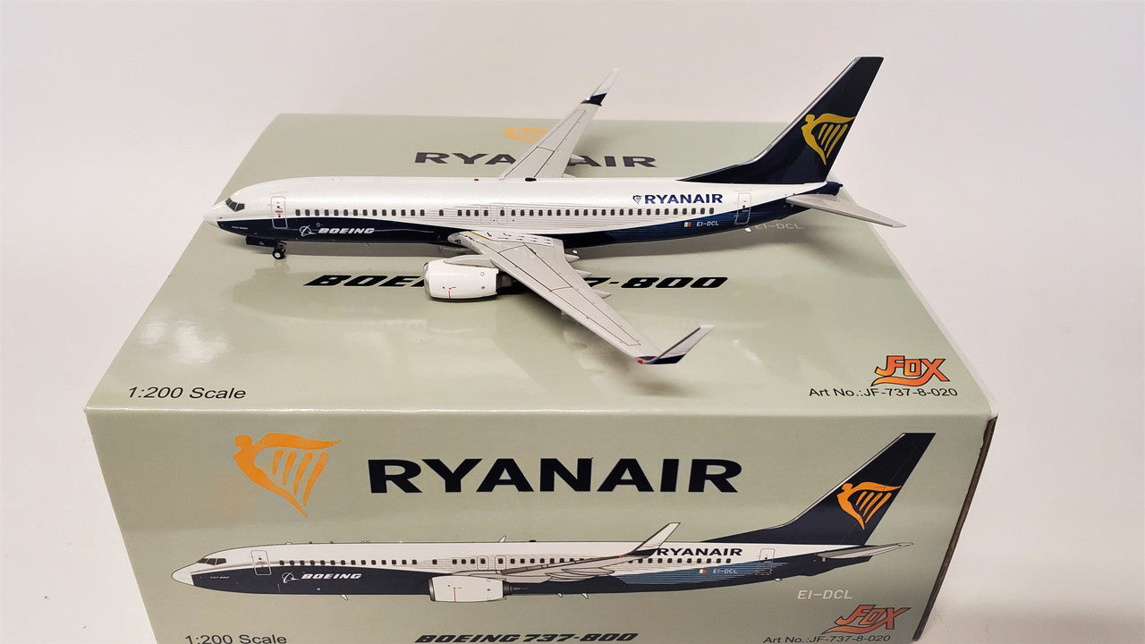 JFOX B737-8AS RYANAIR WITH BOEING NEW COLOUR REG: EI-DCL