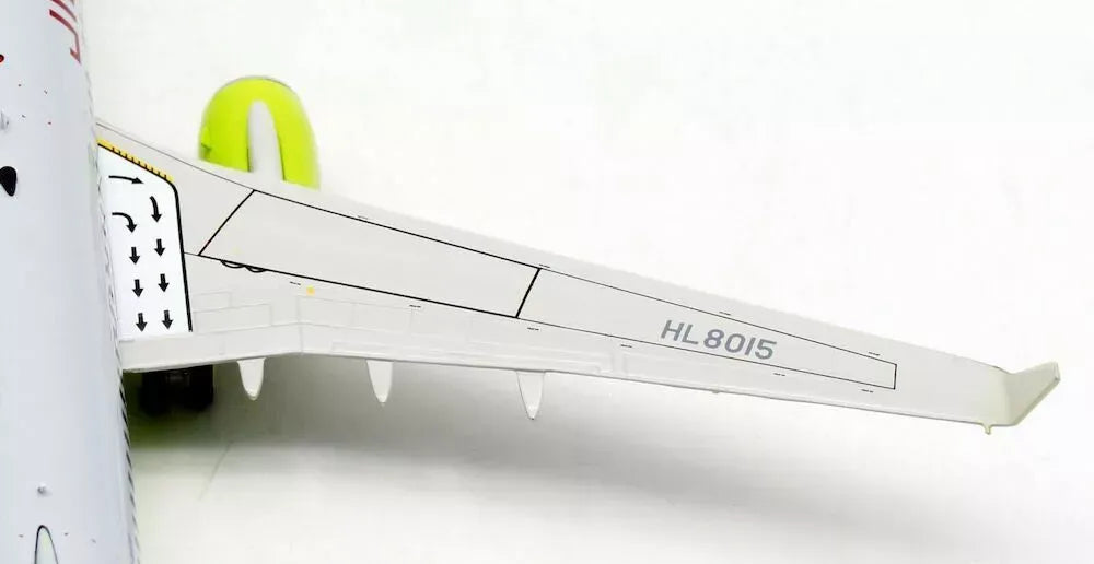 JFOX B737-8SH JIN AIR REG: HL8015