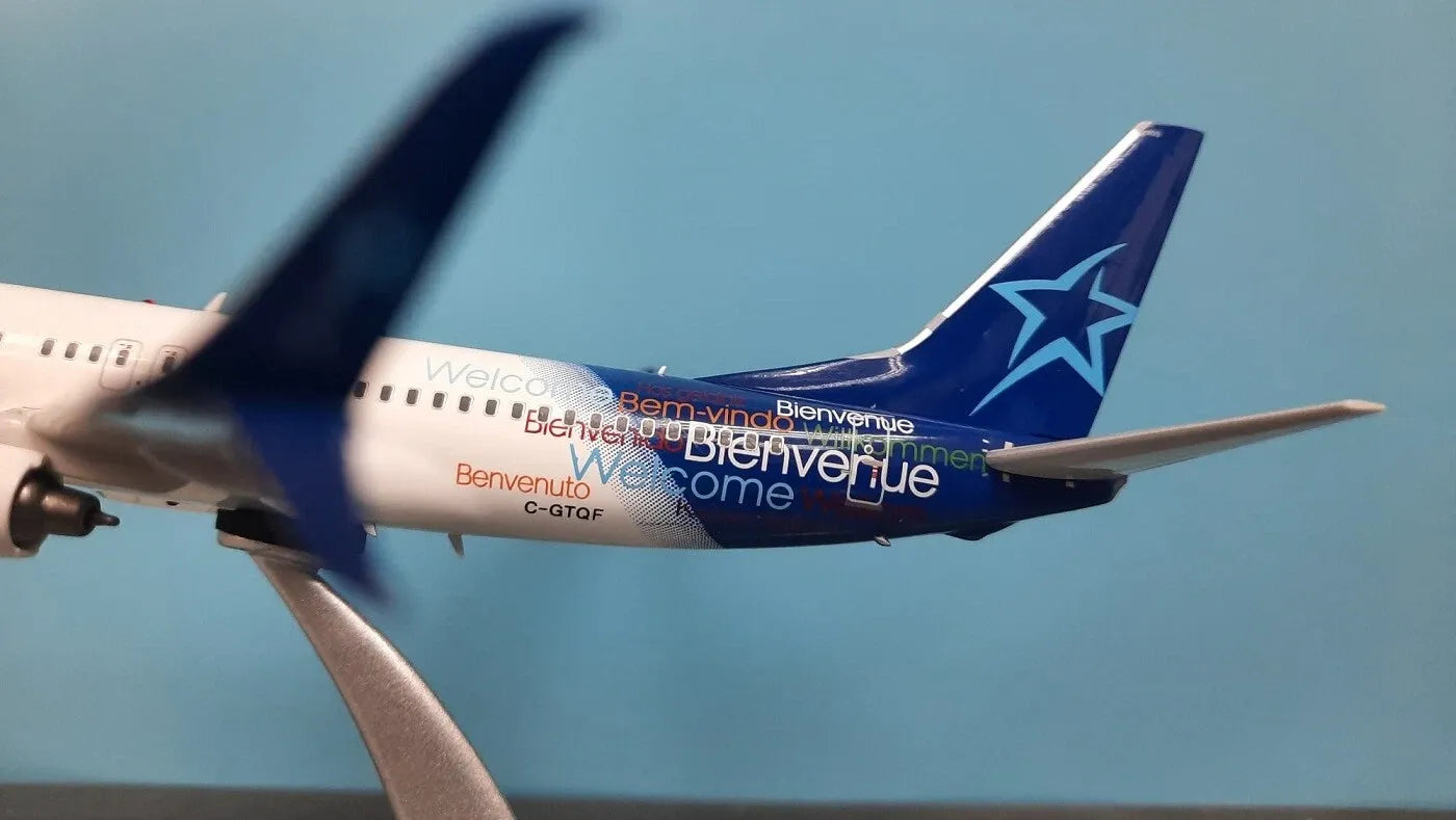 JFOX BOEING 737-8Q8 AIR TRANSAT REG: C-GTQF