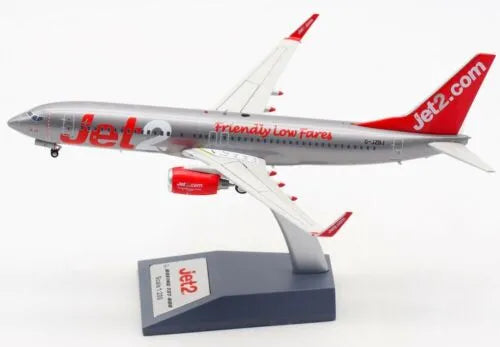 JFOX BOEING 737-8MG JET2.COM REG: G-JZBJ