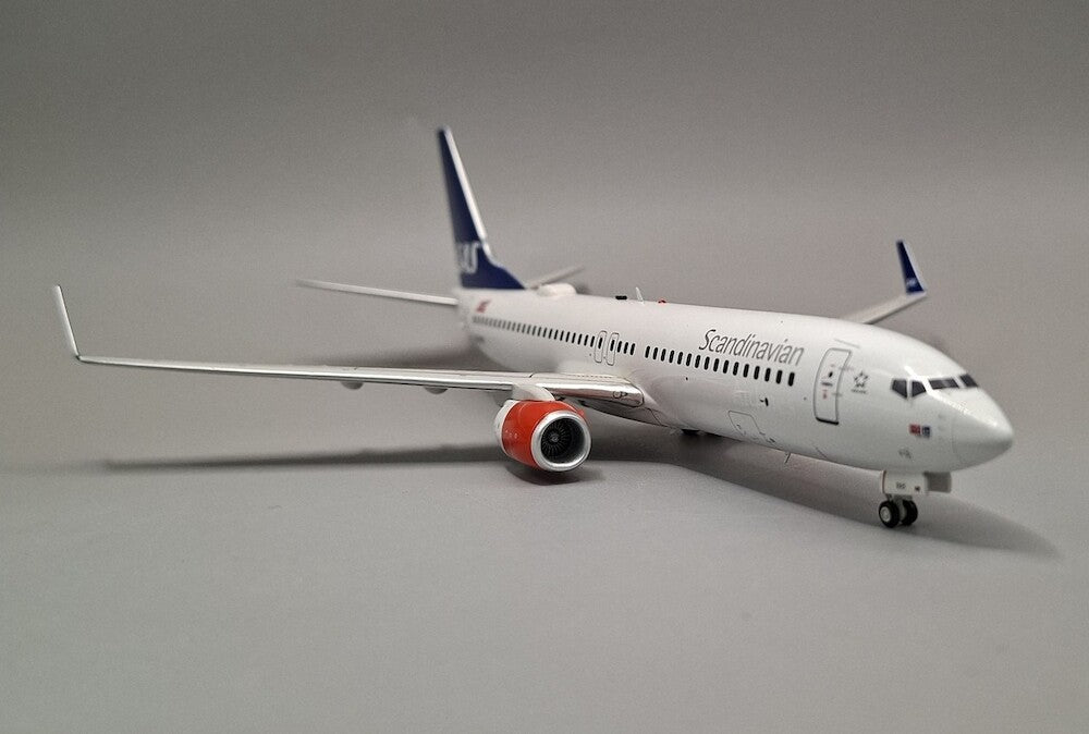 JFOX B737-783 SAS SCANDINAVIAN AIRLINES REG: LN-RRF