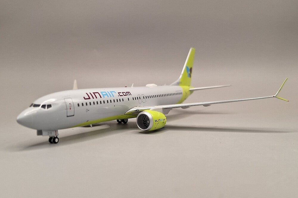 JFOX B737-8 MAX JIN AIR REG: HL7215