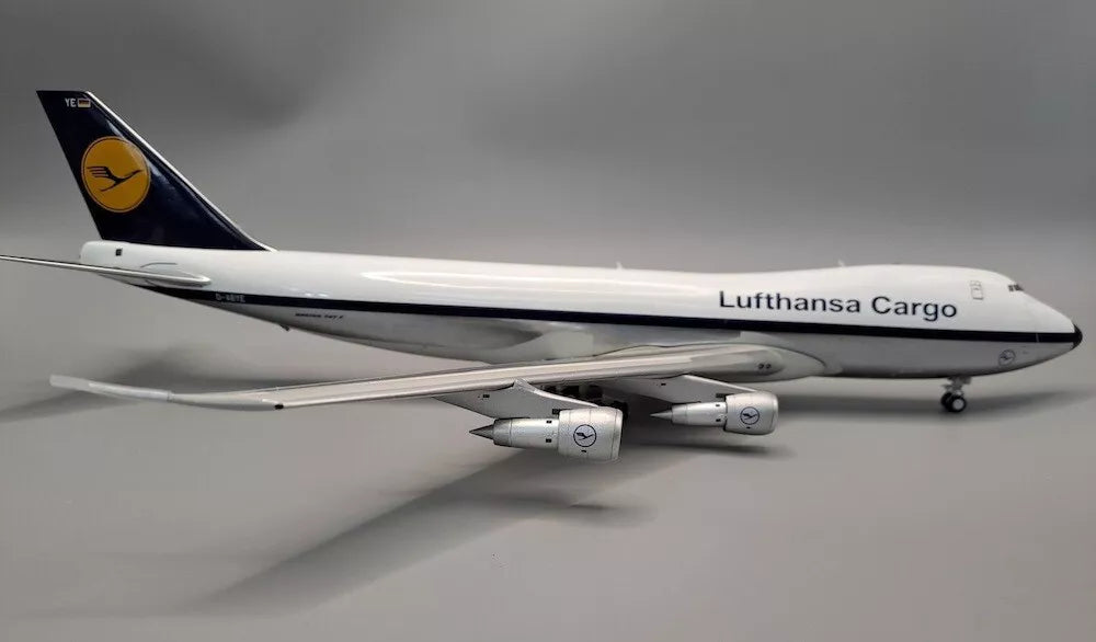 JFOX B747-230F LUFTHANSA CARGO (POLISHED) REG: D-ABYE