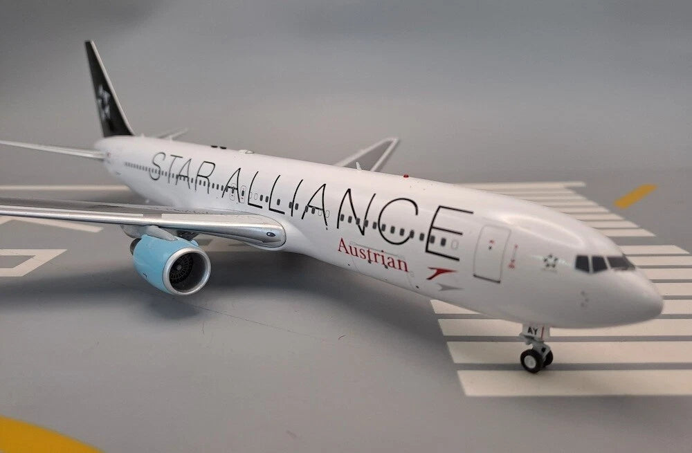 JFOX B767-3Z9/ER AUSTRIAN "STAR ALLIANCE" REG: OE-LAY